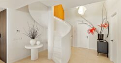 Remarkable Duplex-Penthouse In Río Real
