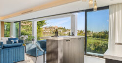Exquisite Villa with Panoramic Views of the Los Naranjos Golf Course