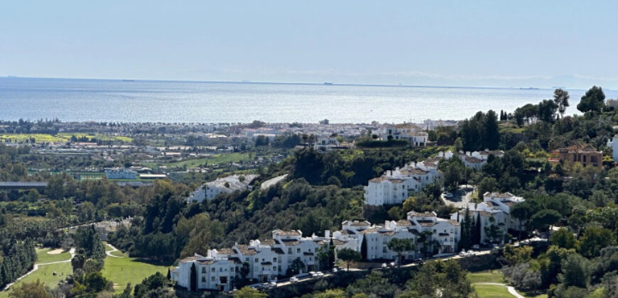 Stunning Modern Villa with Panoramic Views in El Madroñal