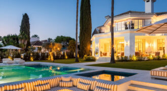 Magnificent Luxury Villa in Nueva Andalucía