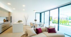 One-of-a-kind apartment in exclusive, 14 flat complex in Cabopino