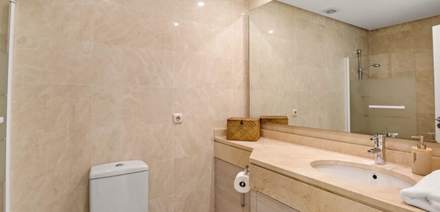 Charming 2 bedroom ground-floor apartment in Alcazaba Lagoon