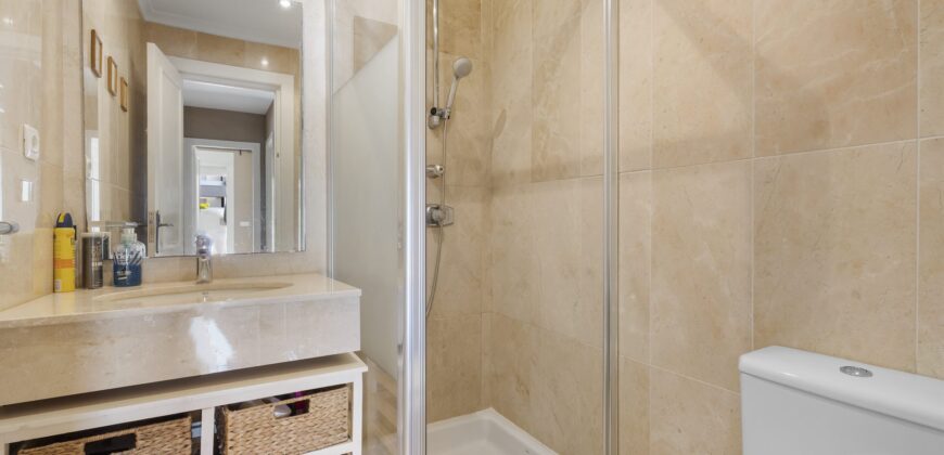 Spacious 3-bedroom apartment in Nueva Andalucía