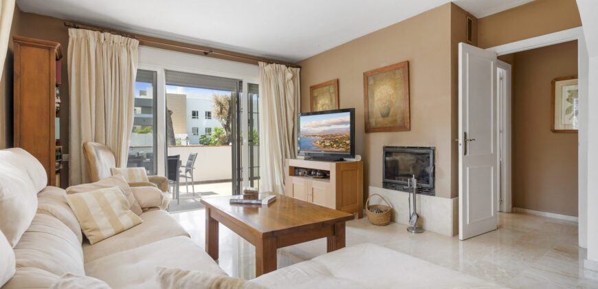 Spacious 3-bedroom apartment in Nueva Andalucía