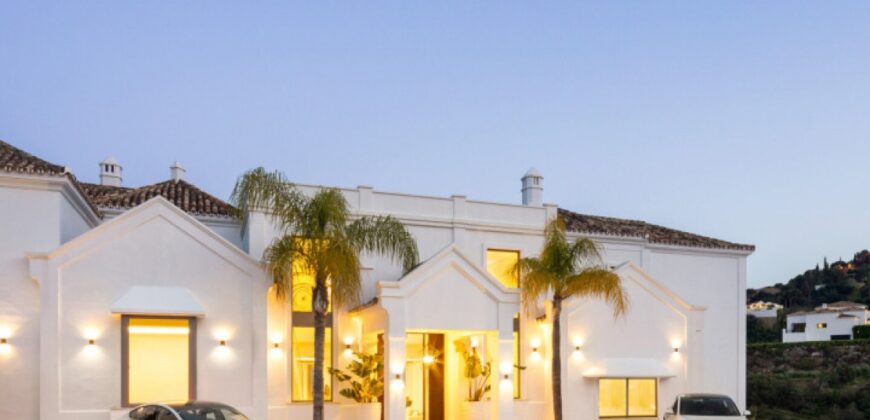 Stunning Mansion in the Prestigious Community of El Madroñal