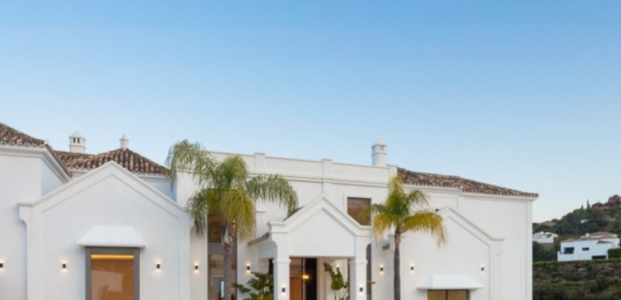 Stunning Mansion in the Prestigious Community of El Madroñal
