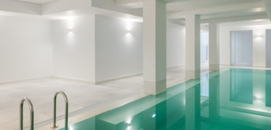 Stunning Mansion in the Prestigious Community of El Madroñal