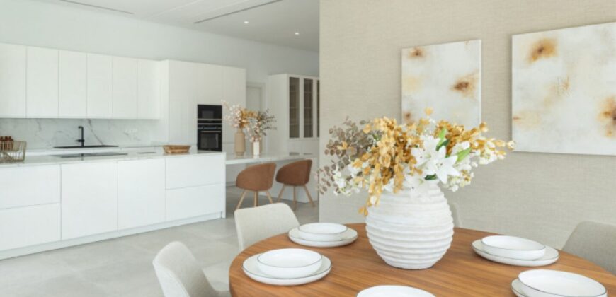 Stunning Mansion in the Prestigious Community of El Madroñal