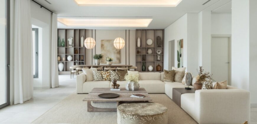 Stunning Mansion in the Prestigious Community of El Madroñal