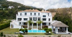 Stunning Mansion in the Prestigious Community of El Madroñal