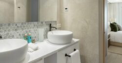 Exceptional contemporary apartment in the Puente Romano Resort on the golden mile