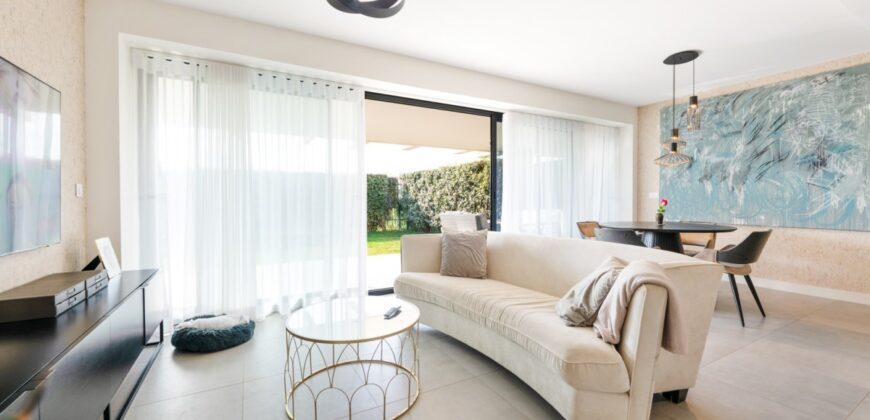 Modern Apartment in Exclusive Oasis 325 Development