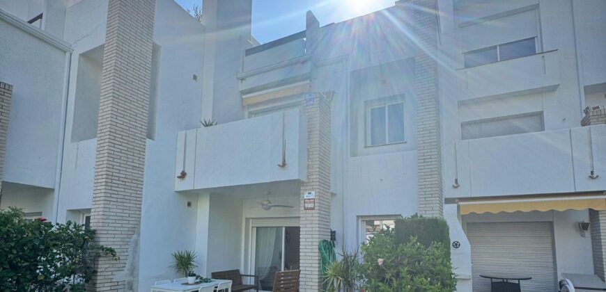 Bright and Spacious Townhouse in Miragolf