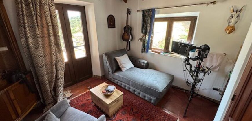 Charming Andalucian finca tucked away in the tranquil countryside of Casares