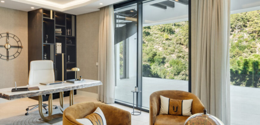El Unico – extravagant mansion in the exclusive gated community of La Zagaleta