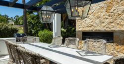 Stunning Villa combining a timeless outside with a lavish interior finish