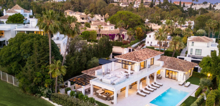 Stunning Villa combining a timeless outside with a lavish interior finish