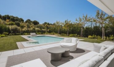 Nine luxurious Villas in El Paraiso