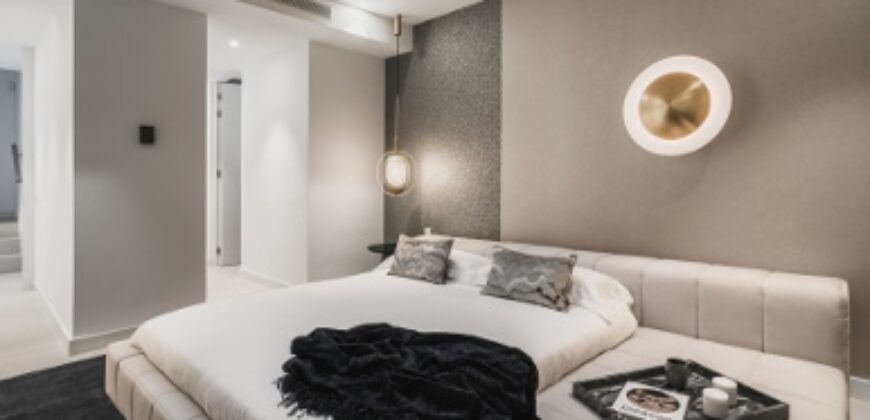 Nine luxurious Villas in El Paraiso