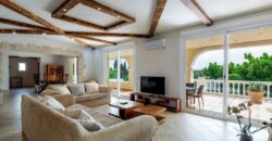 Stunning 4-bedroom Villa just Moments from Marbella’s Golden Mile