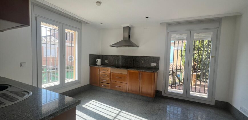 Charming Villa in Exclusive Urbanisation – A Perfect Coastal Retreat