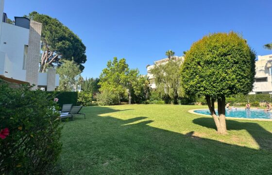 Bright and Spacious Townhouse in Miragolf