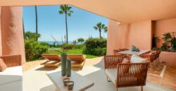 Luxury Beachfront Apartment on the New Golden Mile