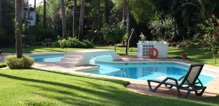 Lovely 2 Bedrooms duplex in Puerto Banus