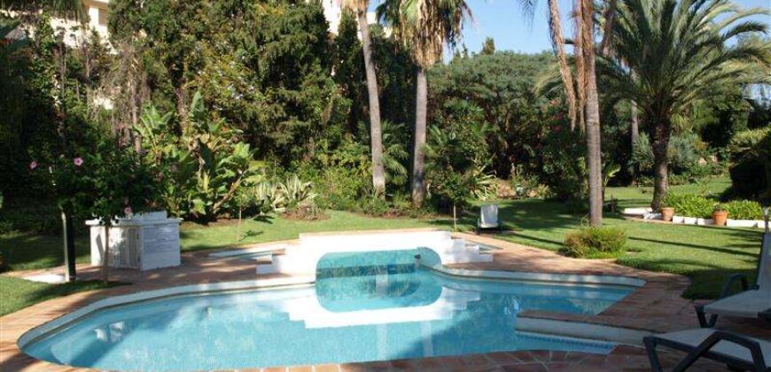 Lovely 2 Bedrooms duplex in Puerto Banus