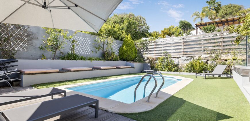 Exceptional 5-Bedroom Townhouse in Benahavís