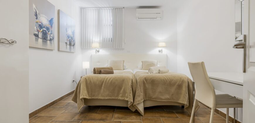 Exceptional 5-Bedroom Townhouse in Benahavís