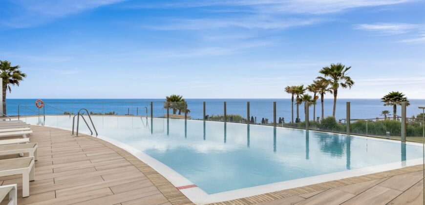 3 -BEDROOM BEACH FRONT APARTMENT ESTEPONA