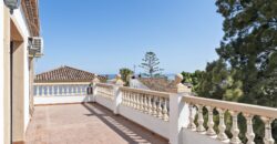 Spacious 6-Bedroom Villa with Sea & Mountain Views in Estepona