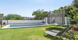 Spacious 6-Bedroom Villa with Sea & Mountain Views in Estepona