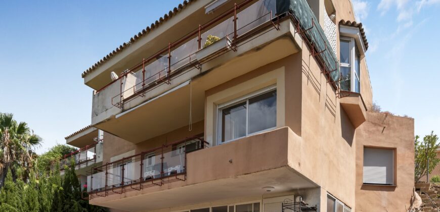 Charming Townhouse in Jardines de Lomas Alta, Forest Hills – Estepona