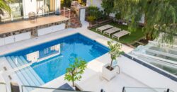 Luxurious 6-Bedroom Contemporary Villa with Stunning Ocean Views on the Beachfront of Nueva Andalucía