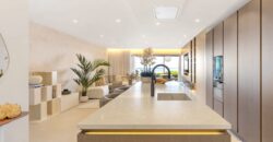 4-BEDROOM GROUND FLOOR APARTMENT ESTEPONA