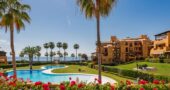 4-BEDROOM GROUND FLOOR APARTMENT ESTEPONA
