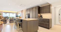 4-BEDROOM GROUND FLOOR APARTMENT ESTEPONA