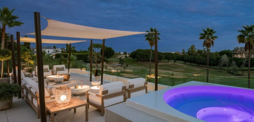 Amazing Villa with Golf View in Nueva Andalucía