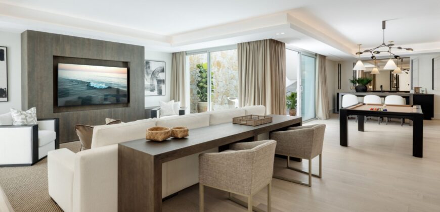 Modern 6 Bedroom Villa in Rocio de Nagueles