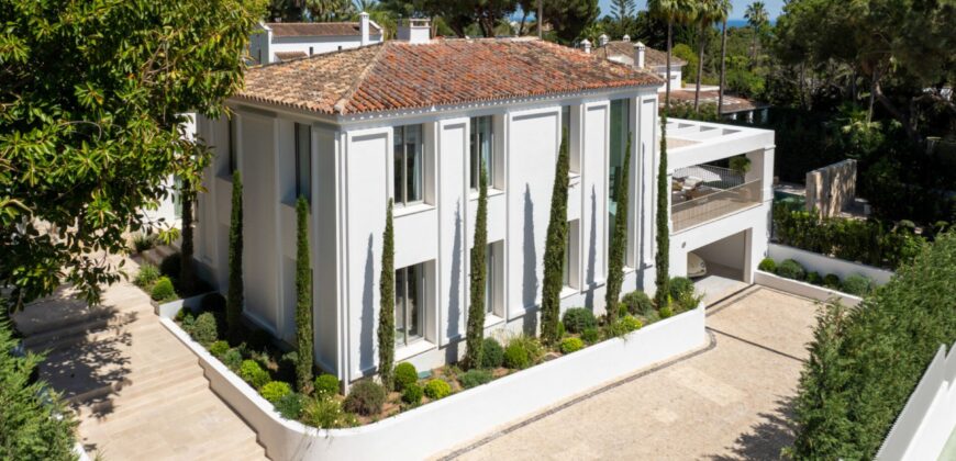 Modern 6 Bedroom Villa in Rocio de Nagueles