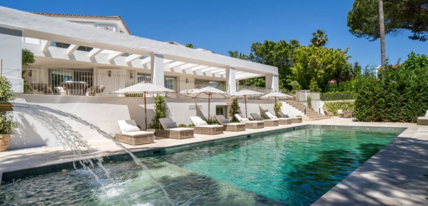 Modern 6 Bedroom Villa in Rocio de Nagueles