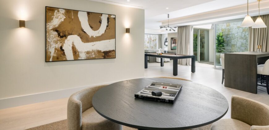 Modern 6 Bedroom Villa in Rocio de Nagueles