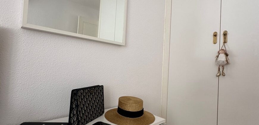 Spacious 3-bedroom Apartment on Marbella’s Infamous Golden Mile
