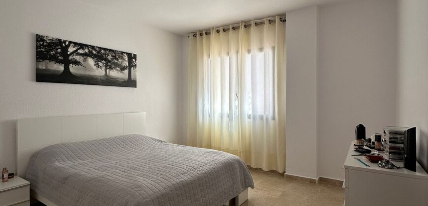 Spacious 3-bedroom Apartment on Marbella’s Infamous Golden Mile
