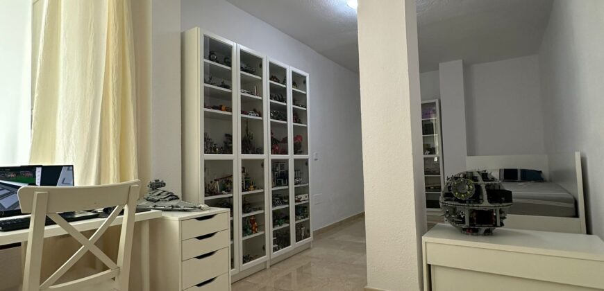 Spacious 3-bedroom Apartment on Marbella’s Infamous Golden Mile