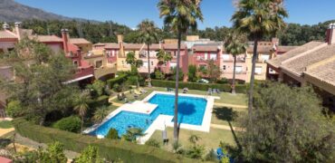 Charming 3 bedrooms /4 bathroom townhouse in Marbella