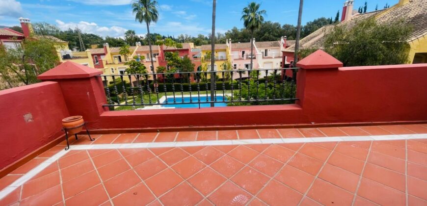 Charming 3 bedrooms /4 bathroom townhouse in Marbella