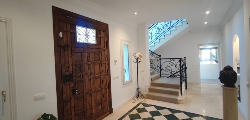 Stunning 6 Bedroom Villa Front Line Golf
